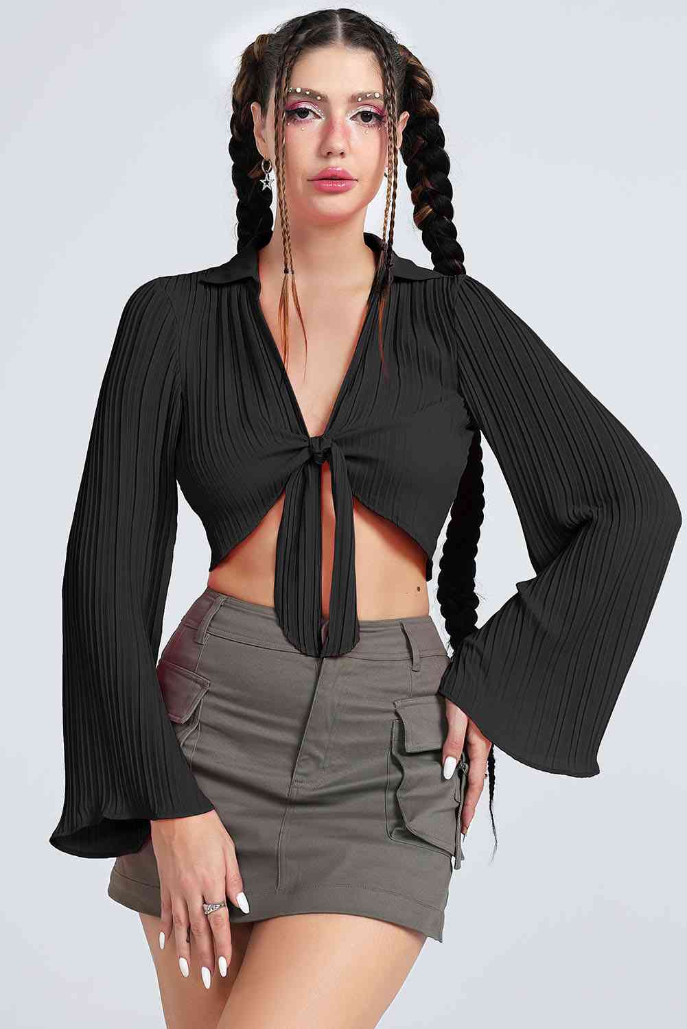 Tie Front Flare Sleeve Cropped Top