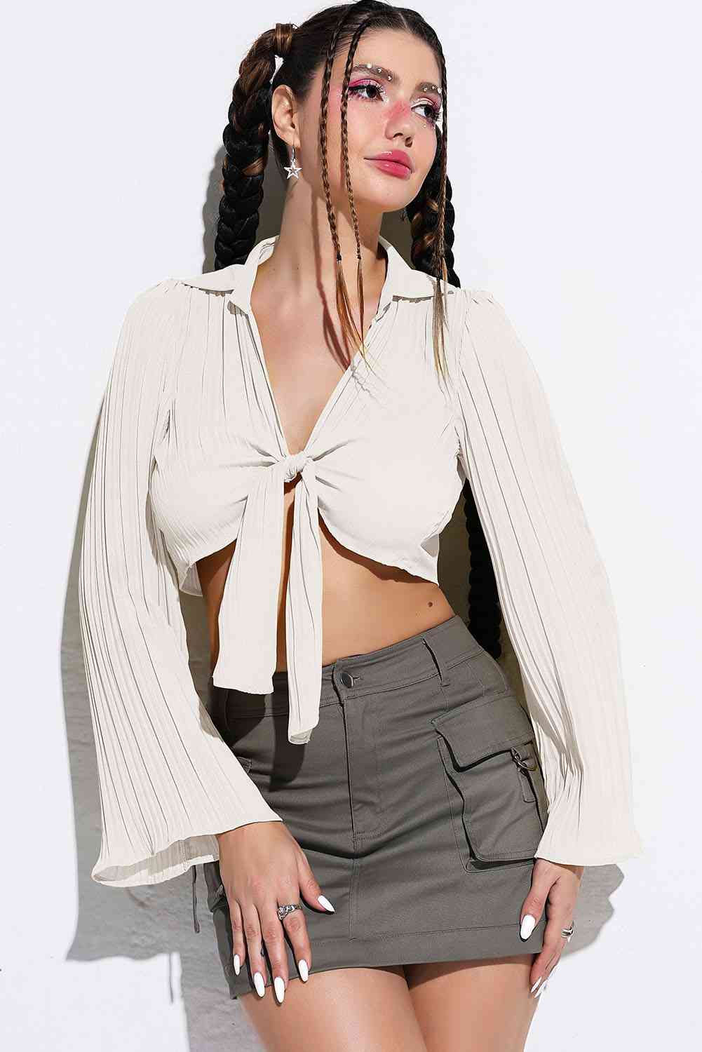 Tie Front Flare Sleeve Cropped Top