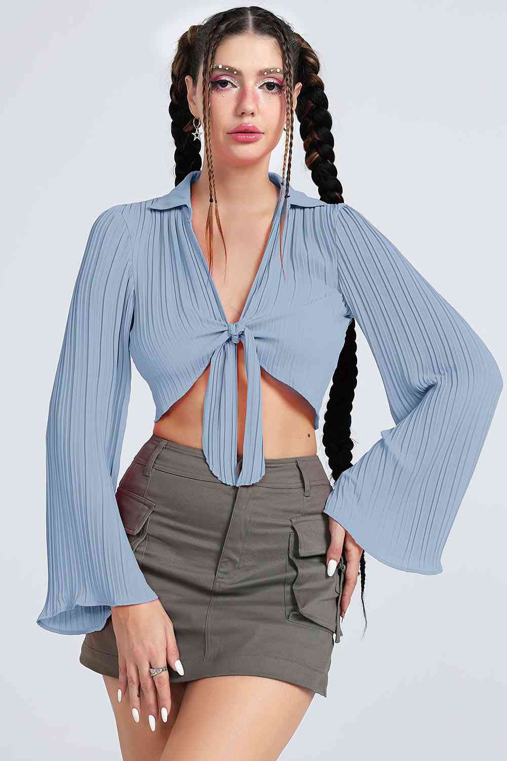 Tie Front Flare Sleeve Cropped Top